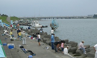 ハゼ釣り大会の写真