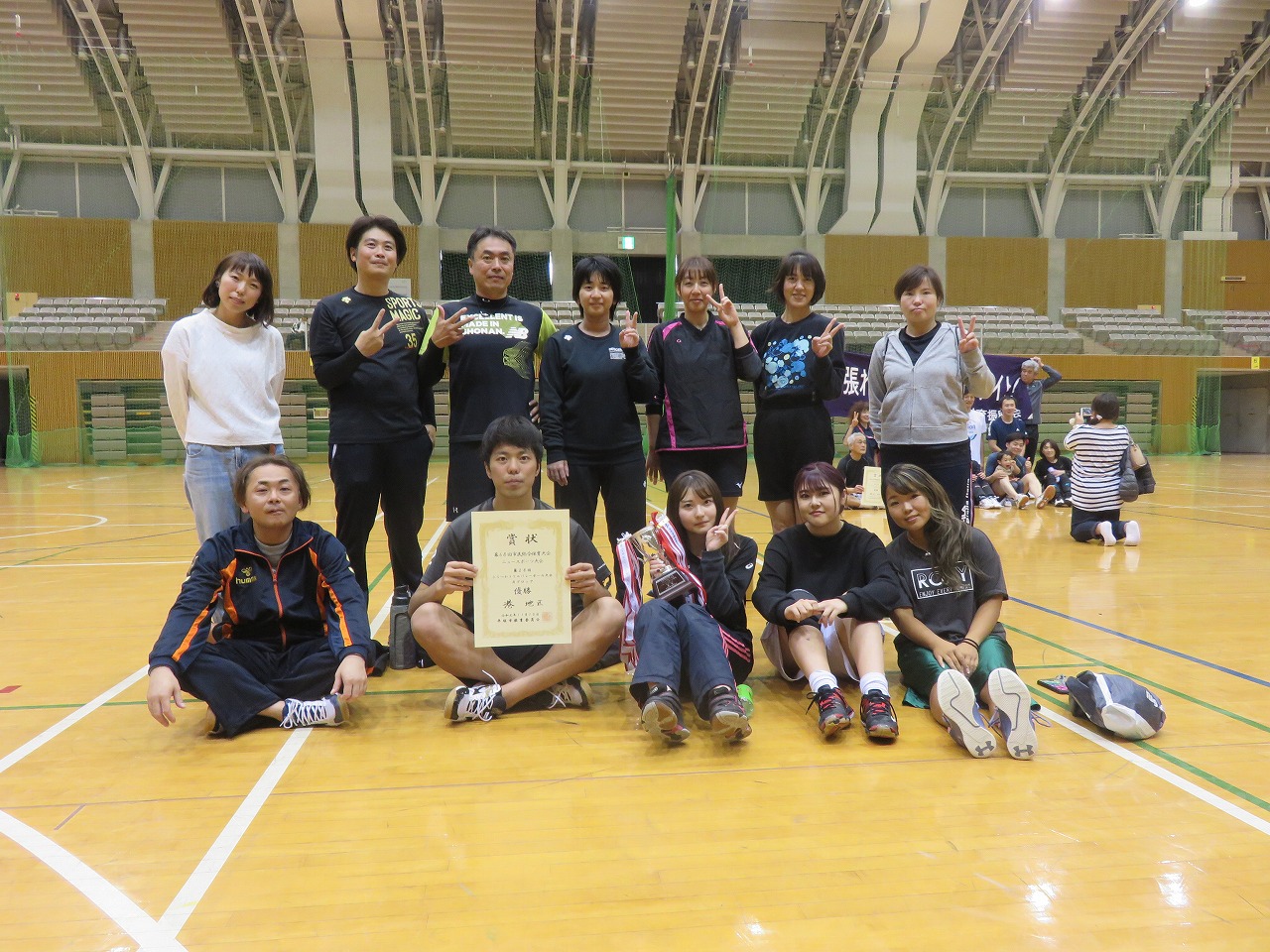 Aブロック優勝　港地区集合写真