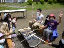 ペットボトルを使ってパン作りをしました