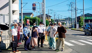 通学路の合同点検の様子