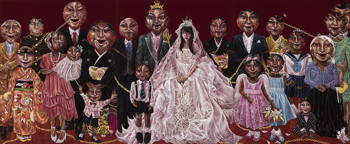 谷原菜摘子《Family Portrait》2017年、札幌宮の森美術館蔵、(C)Natsuko Tananihara,courtesy of MEM