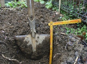 土穴法は土に埋める方法です