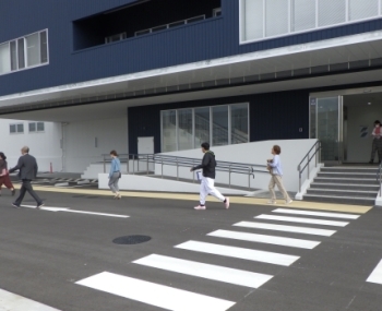 訓練写真（避難の様子）