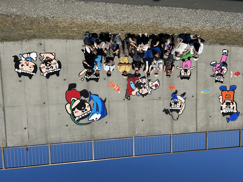 スプレーアートの様子