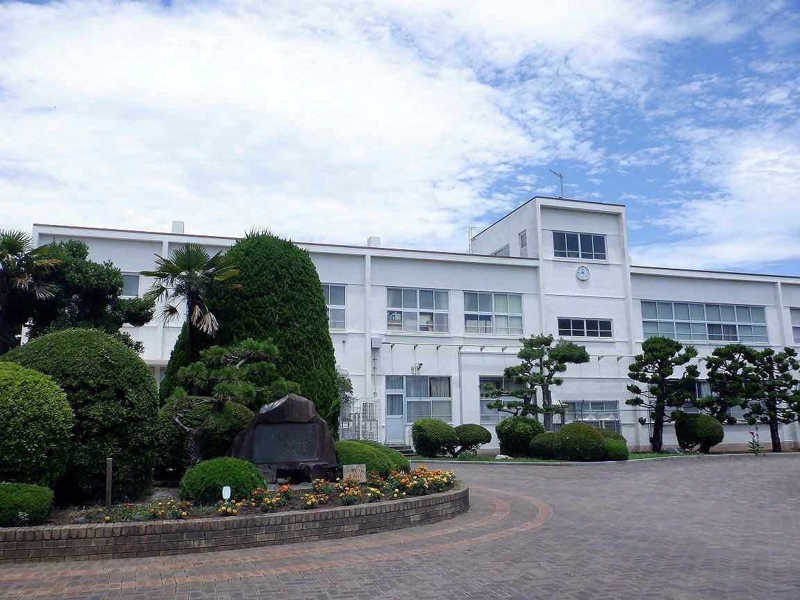 大野中学校の外観