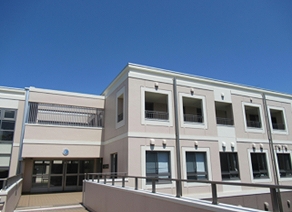 金目小学校五領ヶ台分校・金目中学校五領ヶ台分校の外観