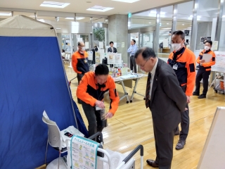 備蓄品・資機材の実演、展示