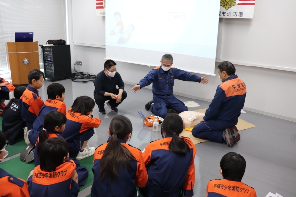 講師によるデモンストレーションの様子