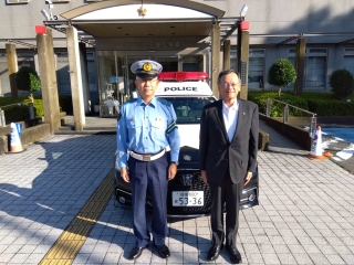 市長が市内巡回パトロールを行う様子
